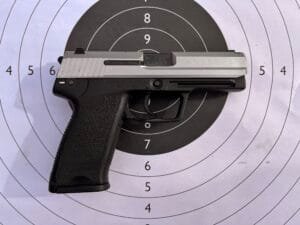 Niemiecki pistolet H&K - Heckler & Koch USP  kaliber .45 ACP — zdjęcie 2 z 4
