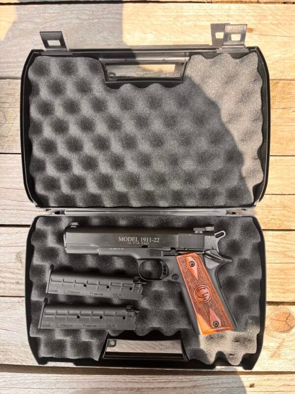 Pistolet Chiappa 1911 - kaliber .22LR — zdjęcie 2 z 6
