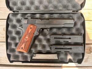 Pistolet Chiappa 1911 - kaliber .22LR — zdjęcie 5 z 6