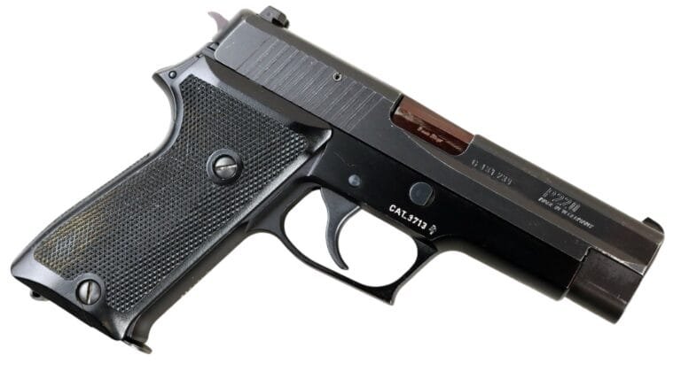 SIG Sauer Model P220 | 9 mm Steyr | Stan dobry — zdjęcie 5 z 9