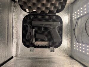 Glock 17 Gen 4 z pudełkiem | 9x19 mm | Stan idealny z pudełkiem — zdjęcie 3 z 3