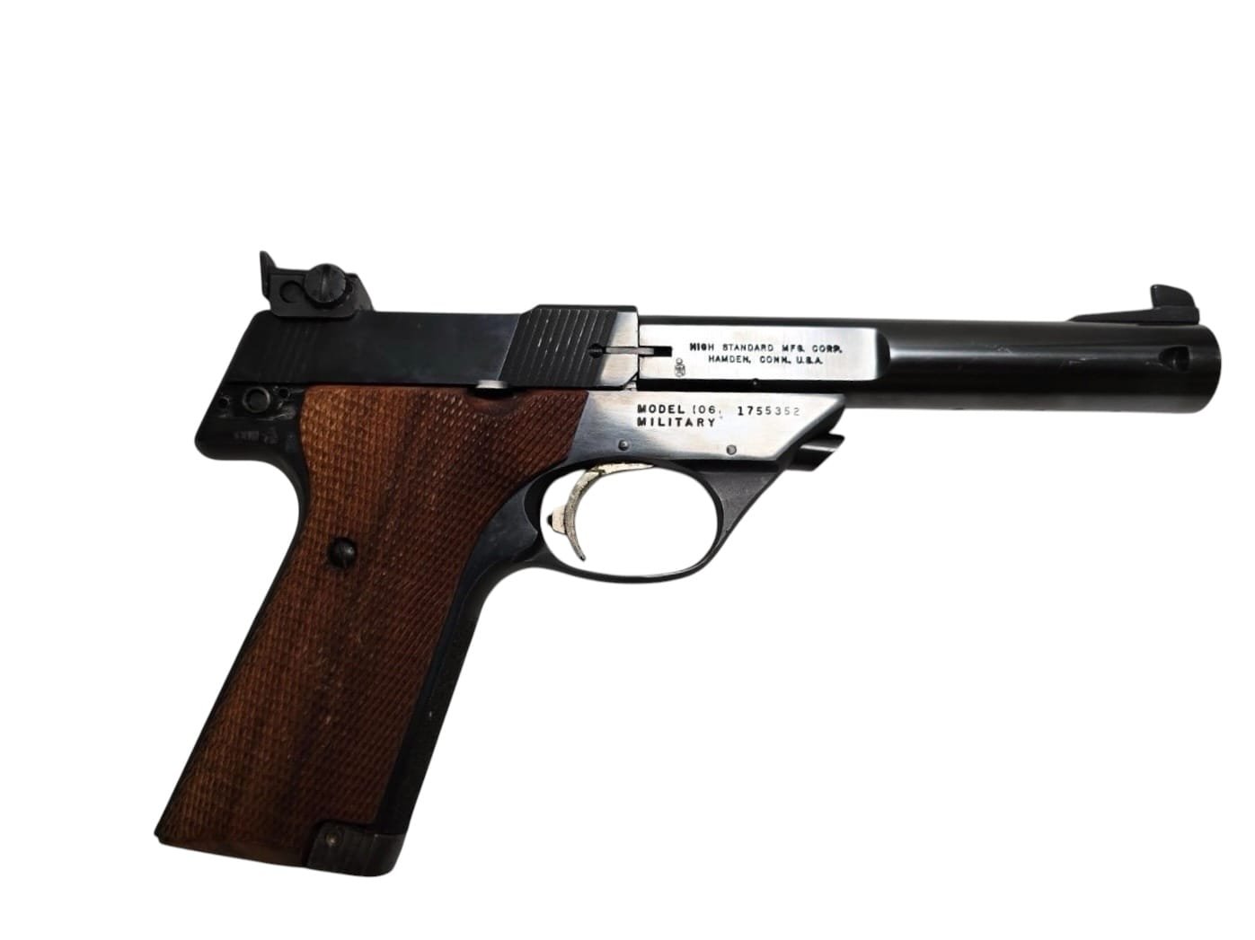 High Standard Mod. 106 Military, klasyczny pistolet sportowy, czarna oksyda, drewniane okładziny.