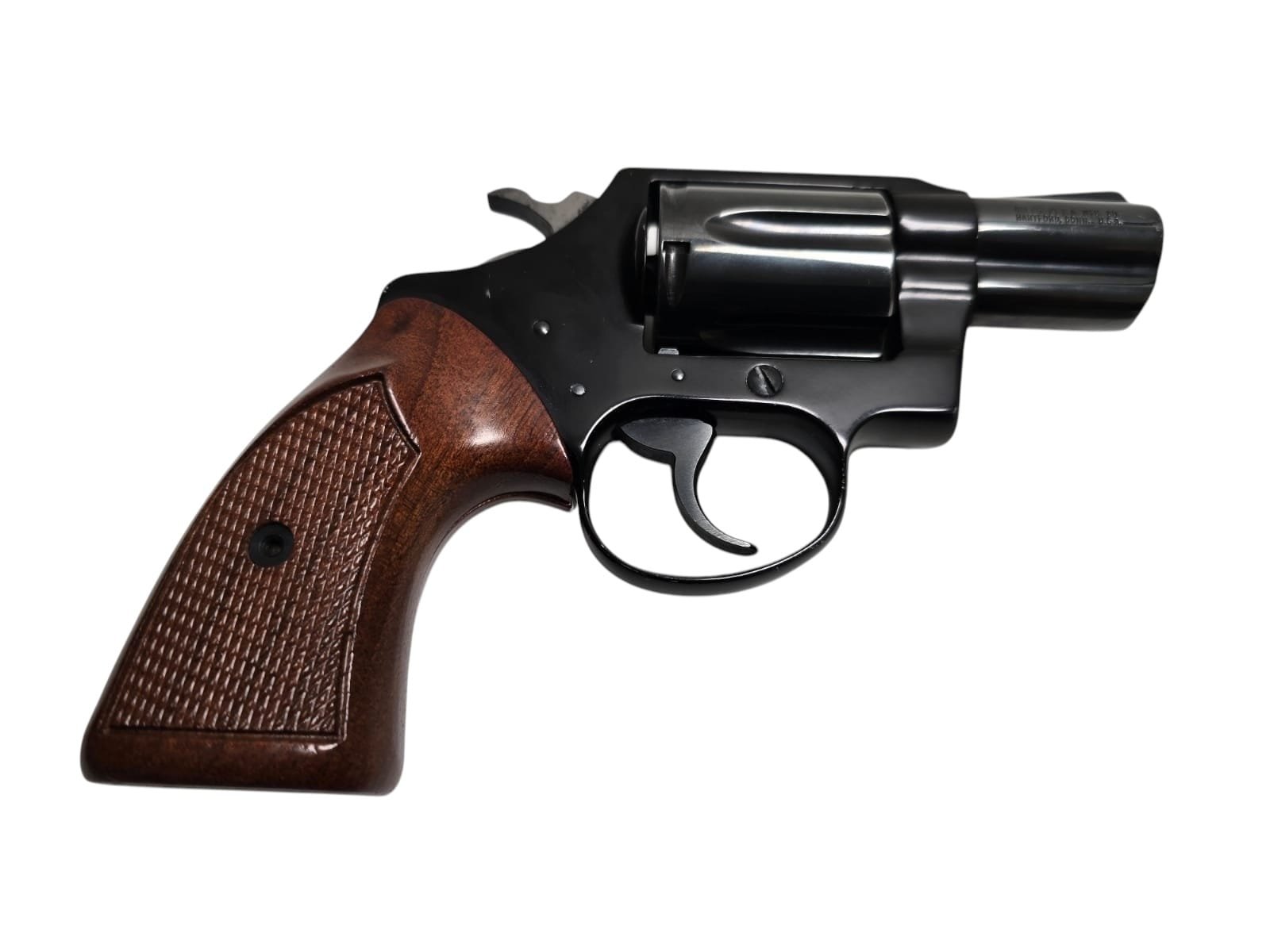 Colt Model Cobra, klasyczny rewolwer kaliber .38 Special, drewniane okładziny, Made in USA.