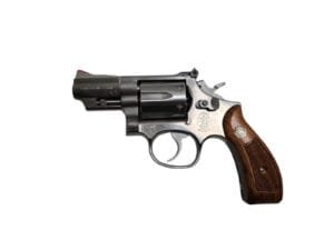 Smith & Wesson Model 66-3, rewolwer ze stali nierdzewnej, bardzo dobry stan, oryginalne drewniane okładziny.