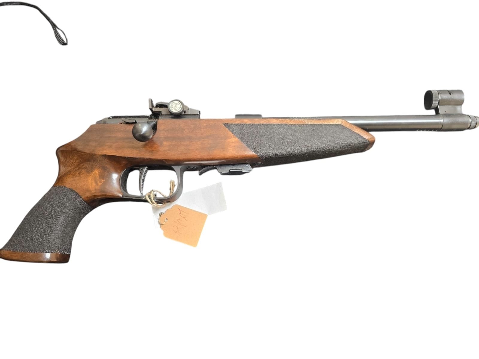 Pistolet CBC Model 722 kaliber .22 LR z muszką z tunelem i regulowaną szczerbiną