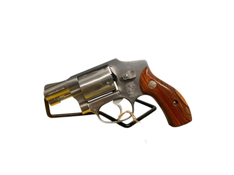 Smith & Wesson 640 Centennial | Stan bardzo dobry - — zdjęcie 6 z 7