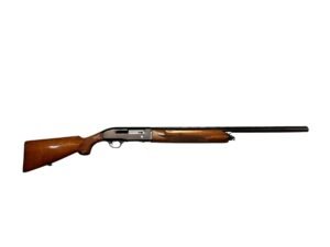 Strzelba samopowtarzalna Beretta A300 w kalibrze 12/70 na sprzedaż w sklepie w Borowej.