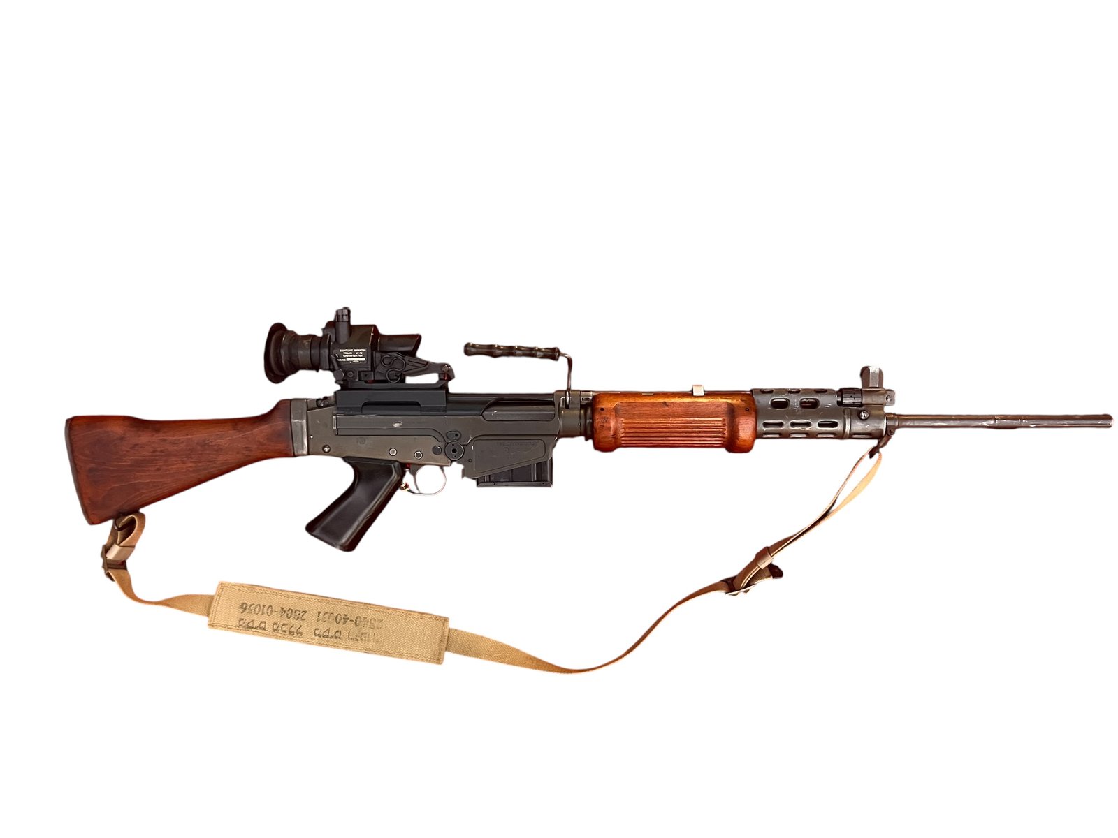 Historyczny karabin FN FAL izraelski z celownikiem TRILUX.