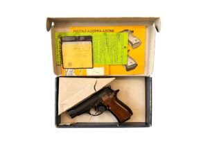 Pistolet Beretta 81 kaliber 7,65 Browning w fabrycznym pudełku z dodatkami.