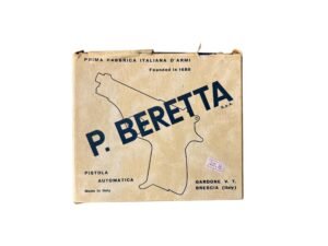 Pistolet Beretta 70 z 1971 roku, z oryginalnym pudełkiem.