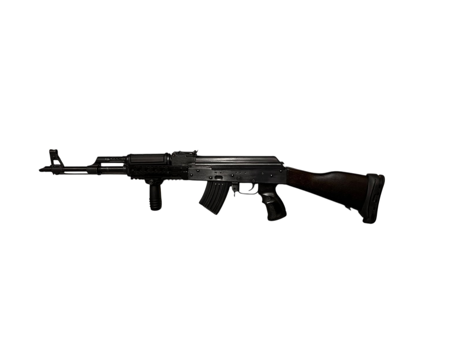 Tuningowany karabin SDM AK47 w kalibrze 7,62x39 mm.