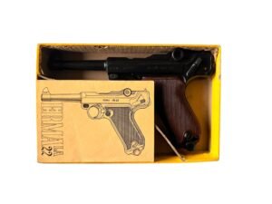 Pistolet Erma LA-22, niemiecka replika Lugera .22 LR, z pudełkiem.