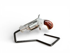 Używany mini-rewolwer North American Arms Inox w kalibrze .22 LR.