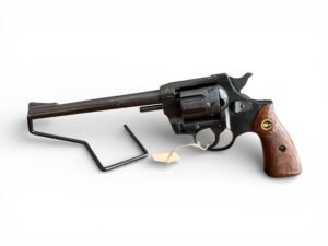 Używany rewolwer Röhm RG34 z 1969 roku w kalibrze .22 LR.
