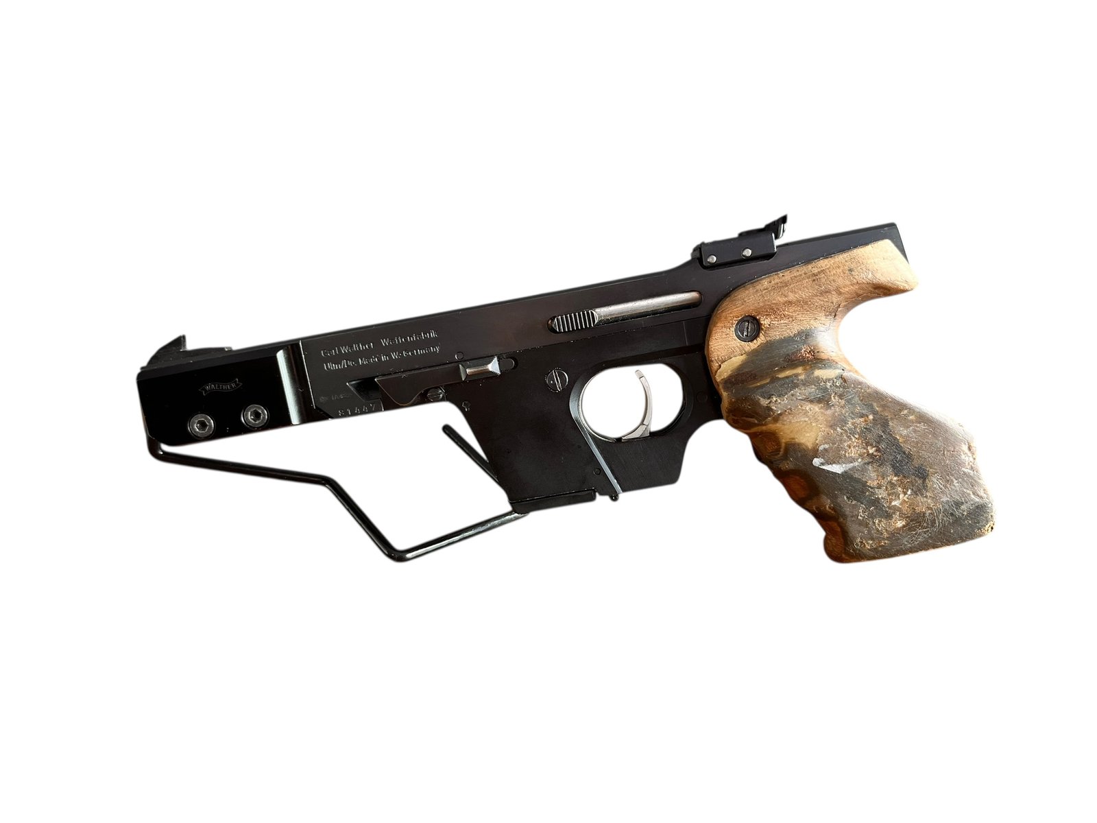 Pistolet sportowy Walther GSP .22 LR z anatomicznym chwytem.