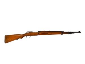 Historyczny karabin wojskowy Mauser 98 M43 La Coruna z 1951 roku.
