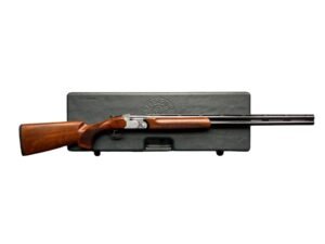 Sportowa strzelba gładkolufowa bock Beretta 682 Trap w kalibrze 12/70 z drewnianą osadą.