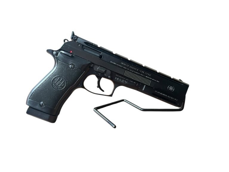 Beretta 87 Target | Stan bardzo dobry — zdjęcie 6 z 9