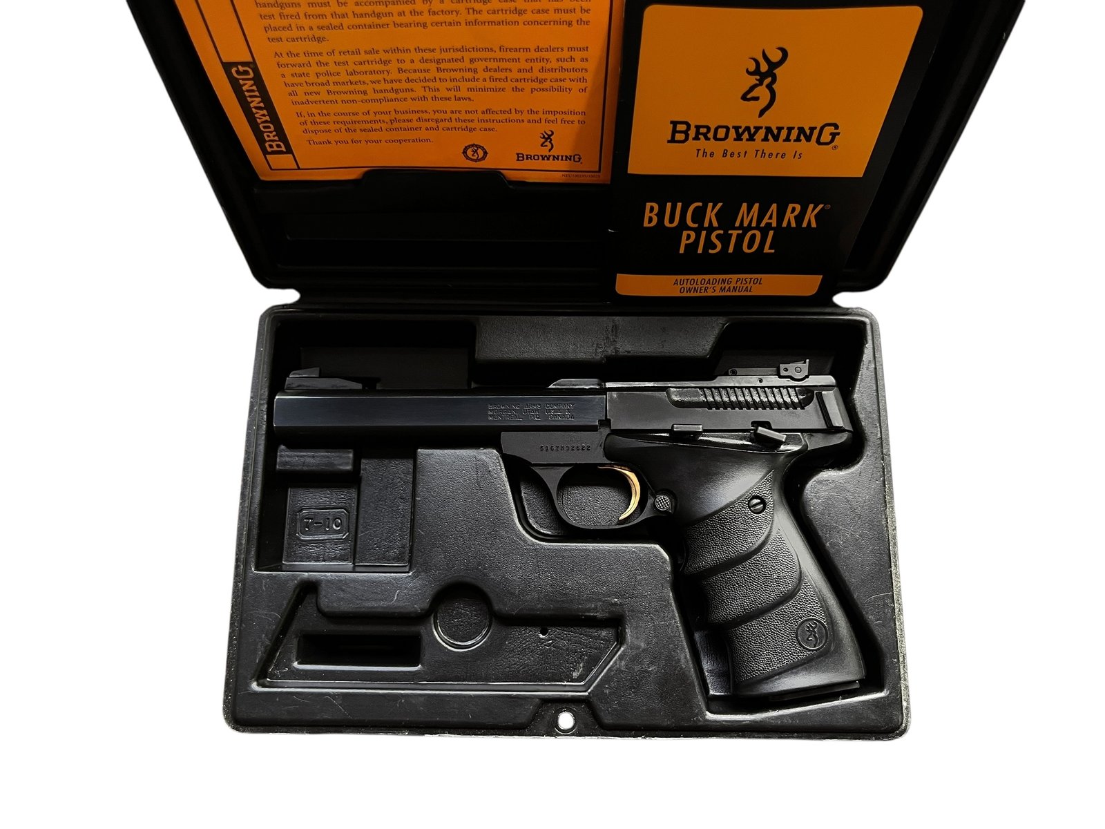 Precyzyjny pistolet samopowtarzalny Browning Buckmark w kalibrze .22lr.