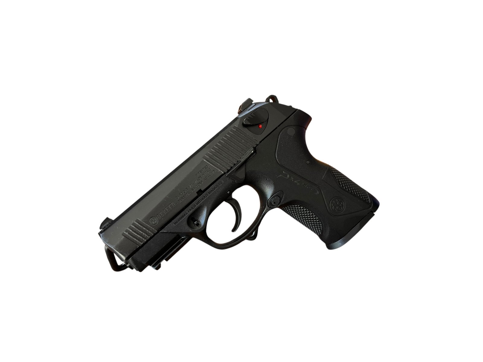 Pistolet samopowtarzalny Beretta PX4 Storm w kalibrze 9x19mm z charakterystycznym systemem lufy rotacyjnej.