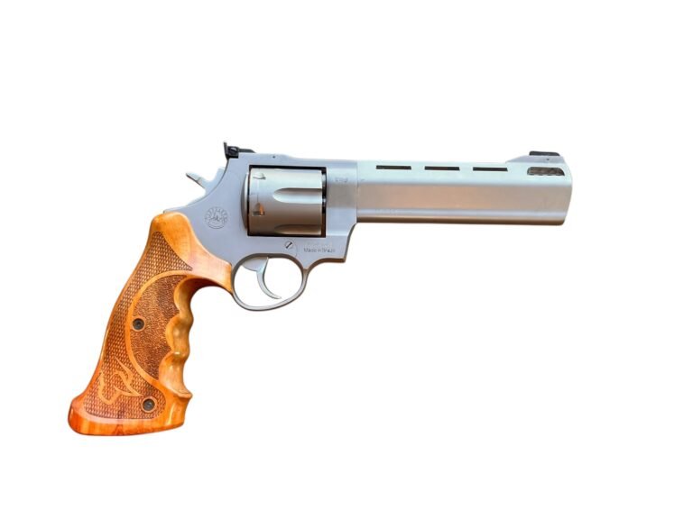 Taurus Raging Bull | Stan bardzo dobry - — zdjęcie 3 z 8