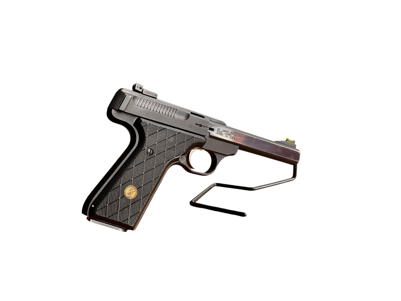 Precyzyjny pistolet samopowtarzalny Browning Buckmark w kalibrze .22lr.