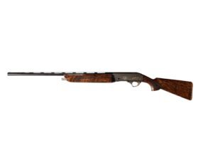Luksusowa strzelba samopowtarzalna Fabarm Lion H35 AZUR w kalibrze 12/70 z grawerowaną baskilą i orzechową osadą.