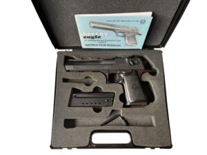 IMI Desert Eagle .44 Magnum pistolet samopowtarzalny w kolorze czarnym.