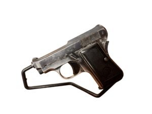 Tekst alternatywny: Pistolet Beretta 418 z 1951 roku kaliber 7,65 mm Browning
