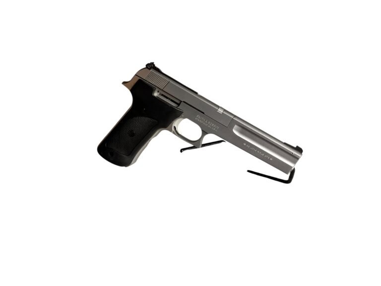 Smith & Wesson 2206 | Stan Bardzo dobry - — zdjęcie 5 z 8